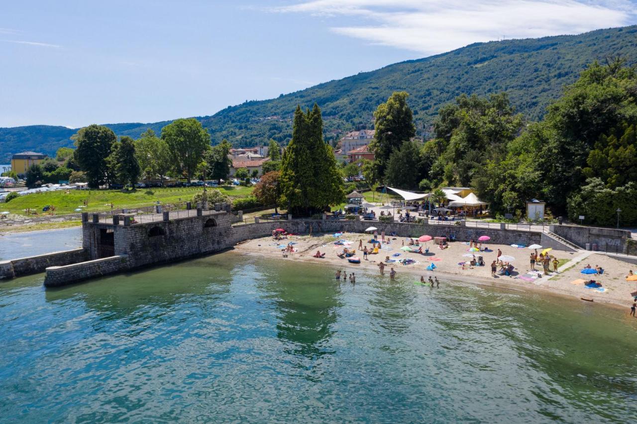 Baveno Beach - Charming Flat With Garden 外观 照片